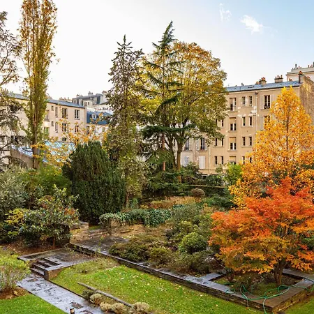 Guestready - Delightful With A View Parigi